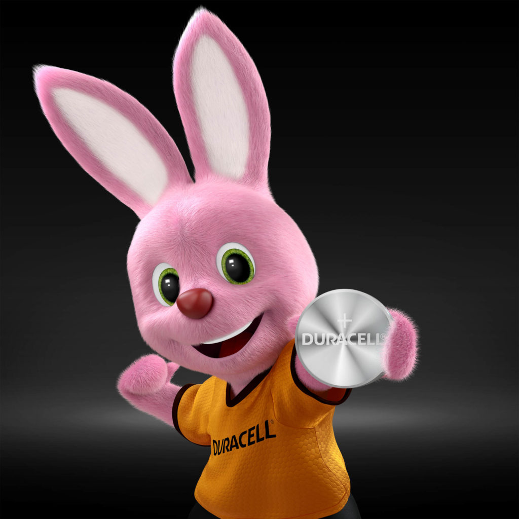 Bunny presenta la batteria al bottone/taglia LR43 alcalina Specialità Duracell