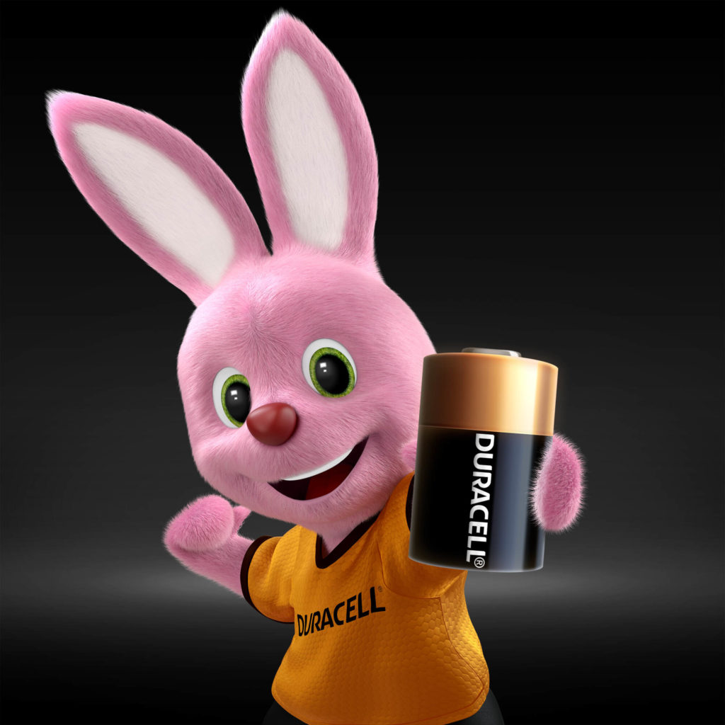 Il coniglietto Duracell presenta una batteria alcalina MN11 speciale da 6V